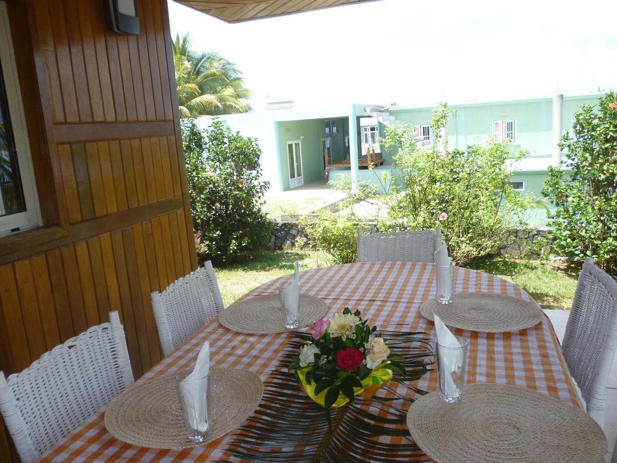 Chez Clenya Guesthouse La Ferme Екстер'єр фото