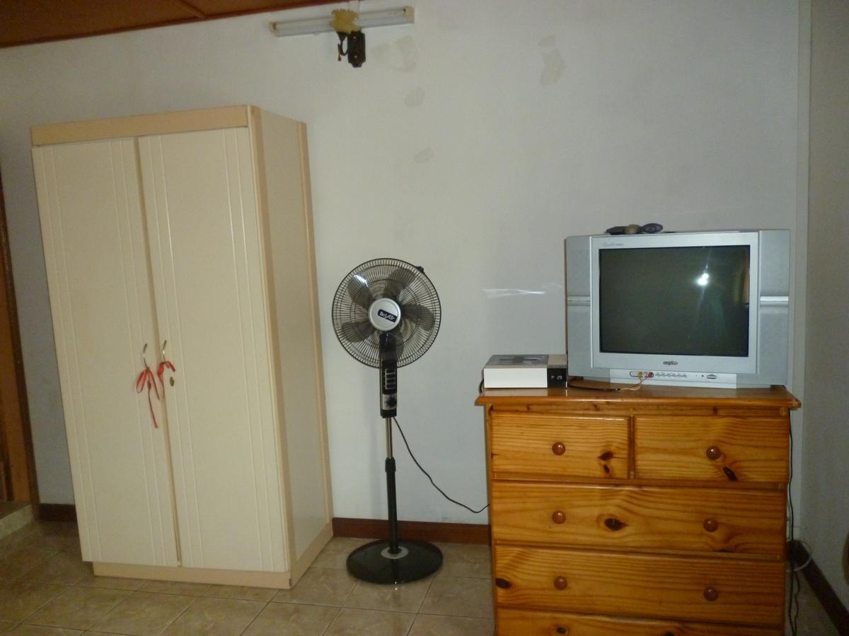 Chez Clenya Guesthouse La Ferme Екстер'єр фото