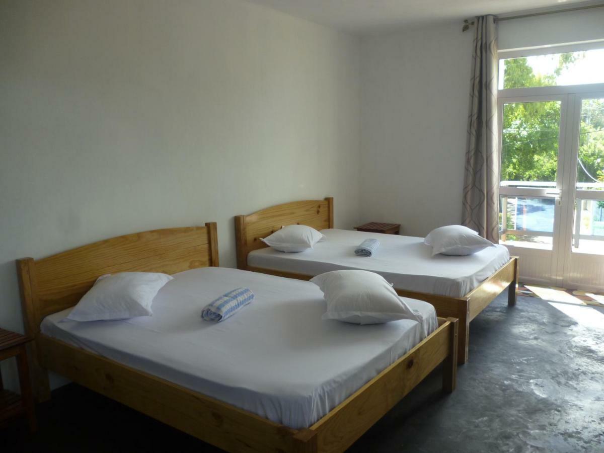 Chez Clenya Guesthouse La Ferme Екстер'єр фото